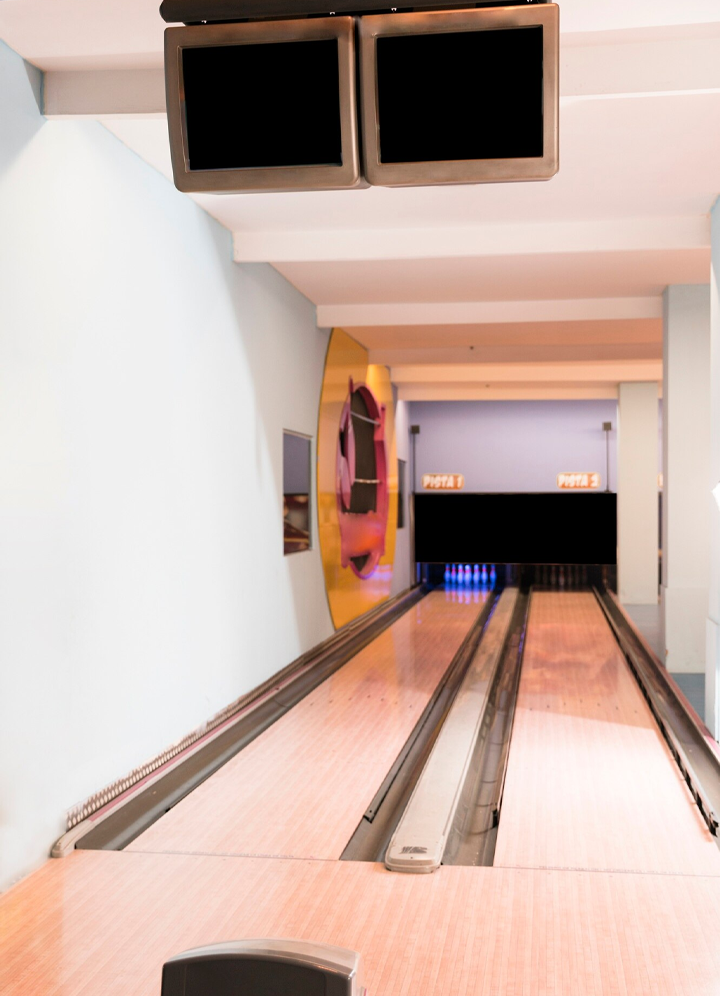 Entertainment & Leisure